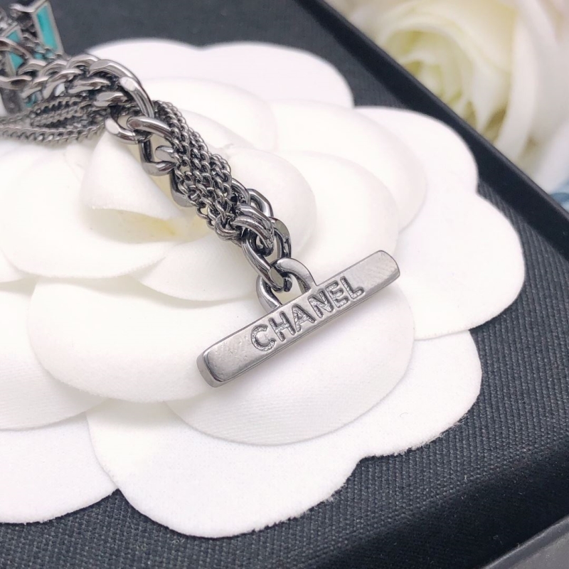Ch**el bracelets